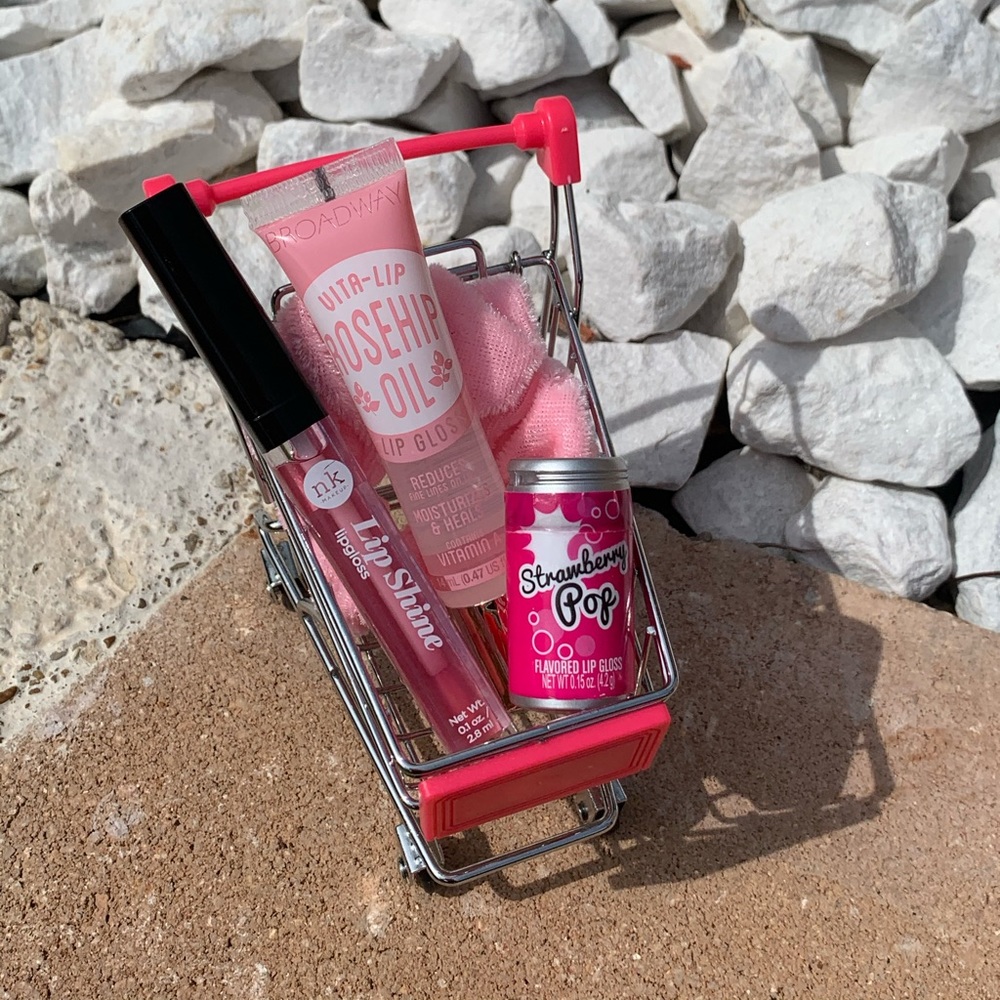 Lip gloss bundles